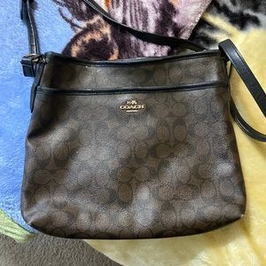 Coach shoulder bag
